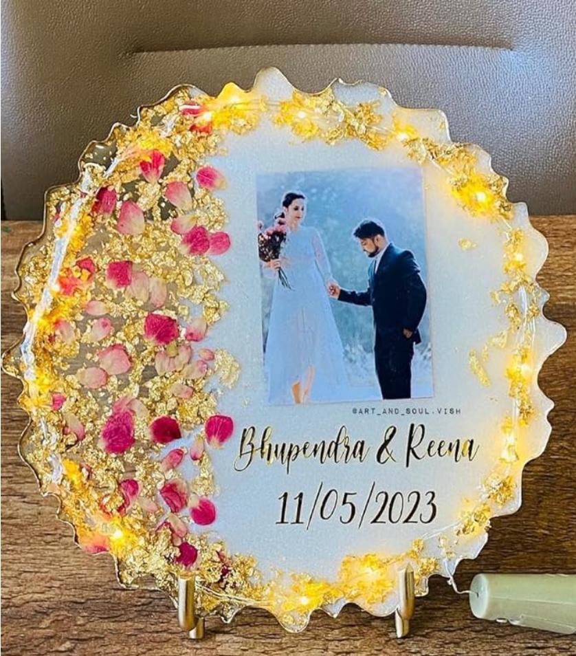Customized Resin Photo Frame with Clear Groovy Easel Stand Personalized Home Decor Gift